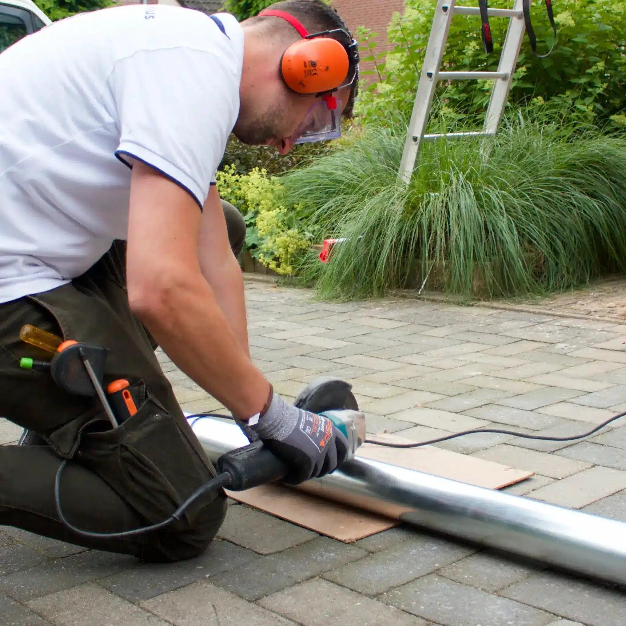 Doorslijpschijf voor zinken regenpijp